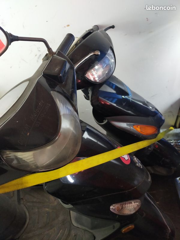 Fourche pour Peugeot V Clic (image 3)