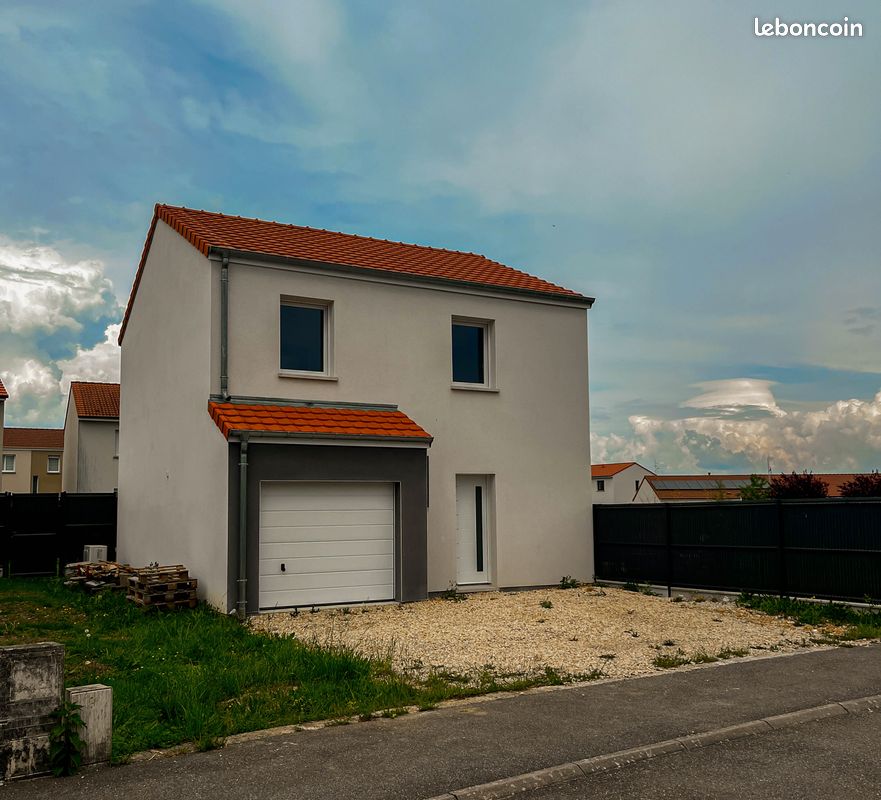 Maison 5 pièces 100 m² · à Delme · 100 m² · 277 500 €
