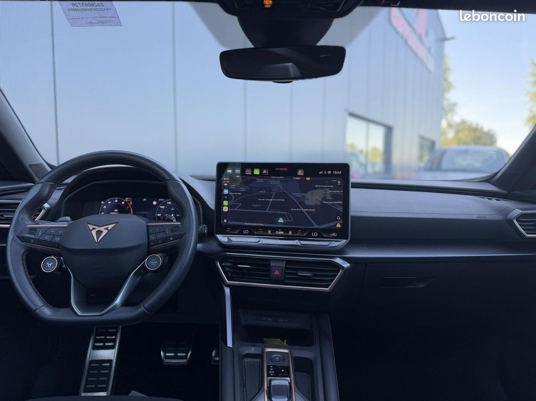 CUPRA FORMENTOR NV 1.5 e-TSI 150 DSG7 avec Hayon élec et Toit ouvrant (image 23)