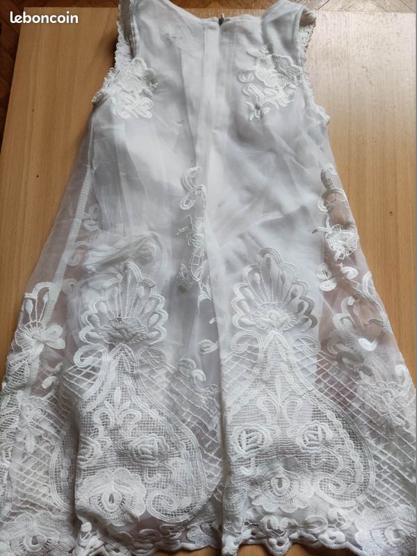 Robe sans manches (image 3)