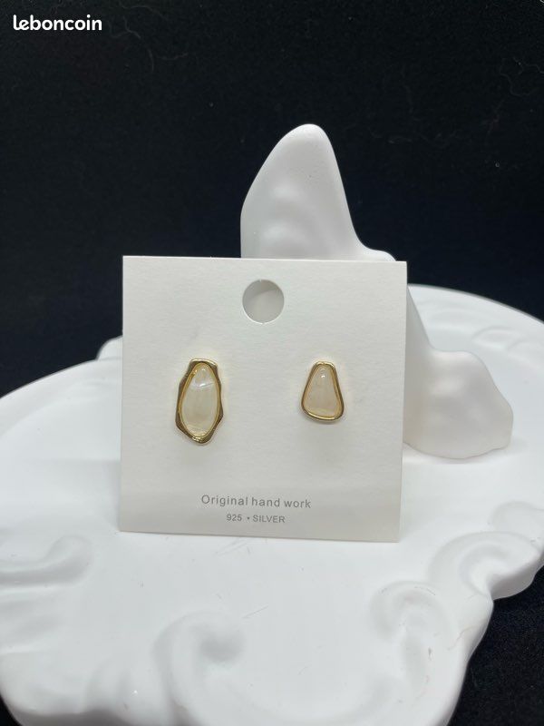 Boucle d’oreille (image 20)