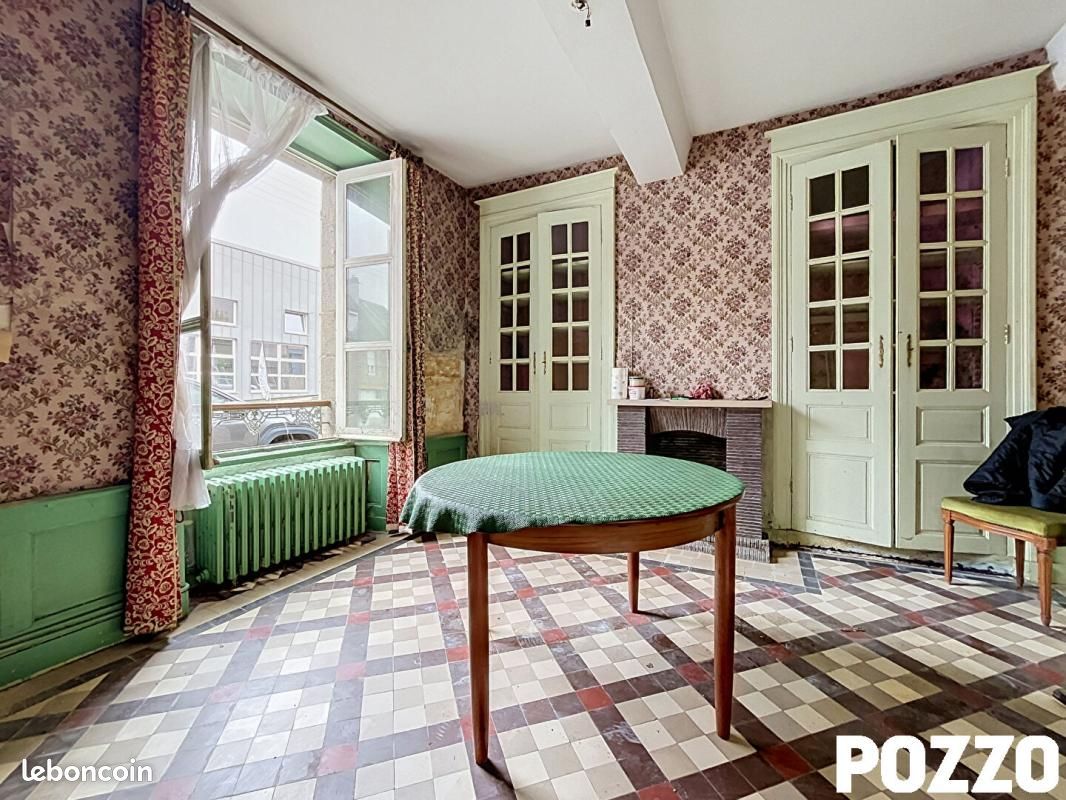 Maison 5 pièces 95 m² · à Villedieu-les-Poêles-Rouffigny · 95 m² · 72 000 €