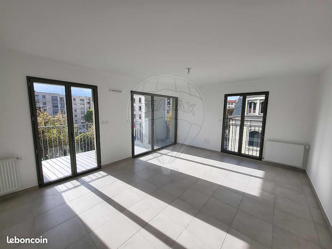 Appartement 3 pièces 60 m² · à Villefranche-sur-Saône · 60 m² · 838 €/mois