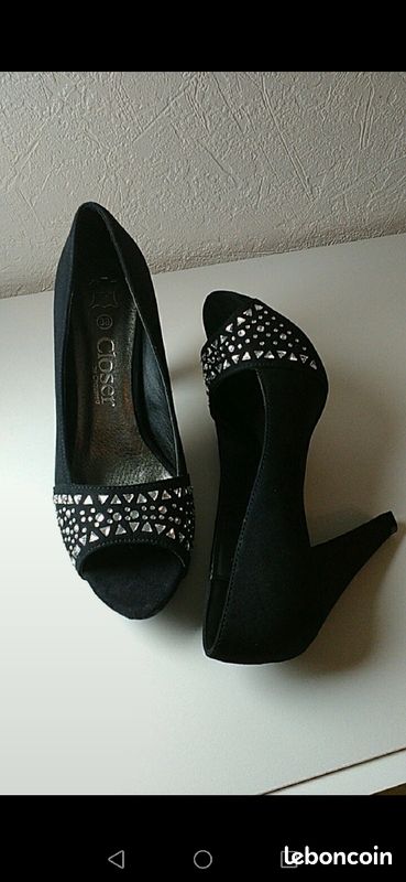 Escarpin doigt de pied découvert (image 1)