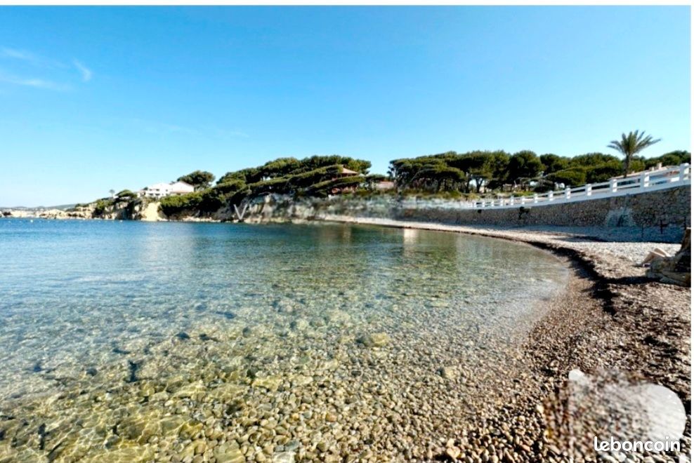 Maison 7 pièces 120 m² · à Sanary-sur-Mer · 120 m² · 1 660 000 €