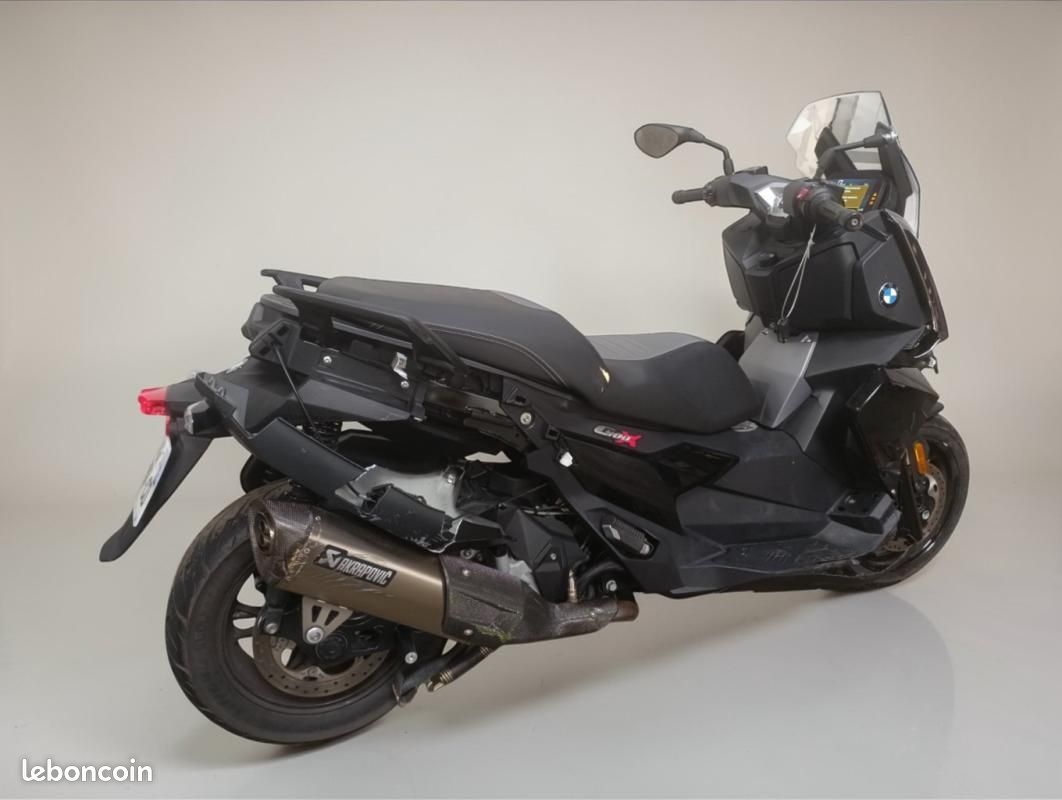 BMW C 400 X ACCIDENTE RSV 350 cm3 (image 3)