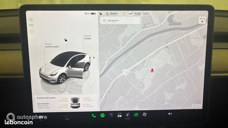 Tesla Model Y Standard RWD (image 9)
