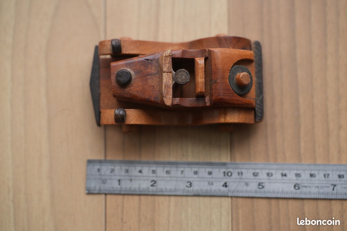 Miniature Voiture en bois (image 3)
