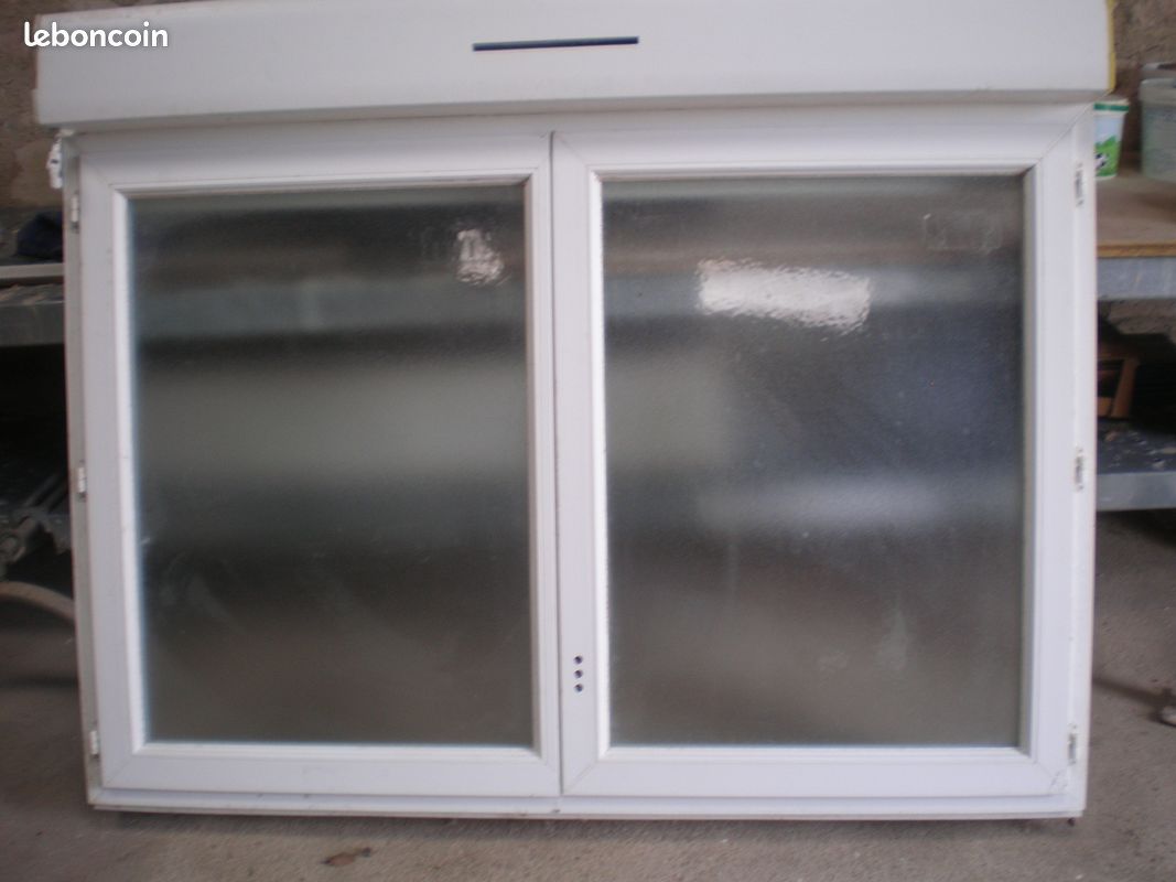 Fenêtre en PVC (image 1)
