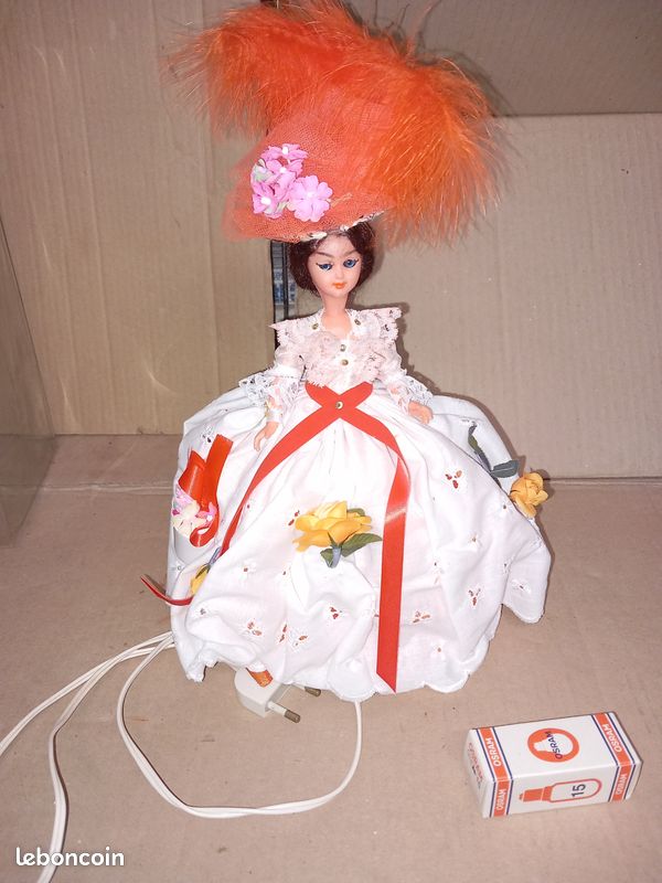 Ancienne poupée lampe (image 3)