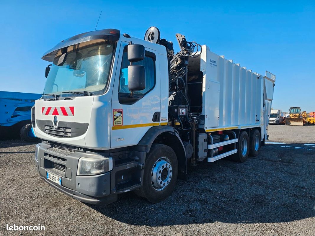 Renault Renault Lander 6x4 / 127600km / grue HIAB (image 5)