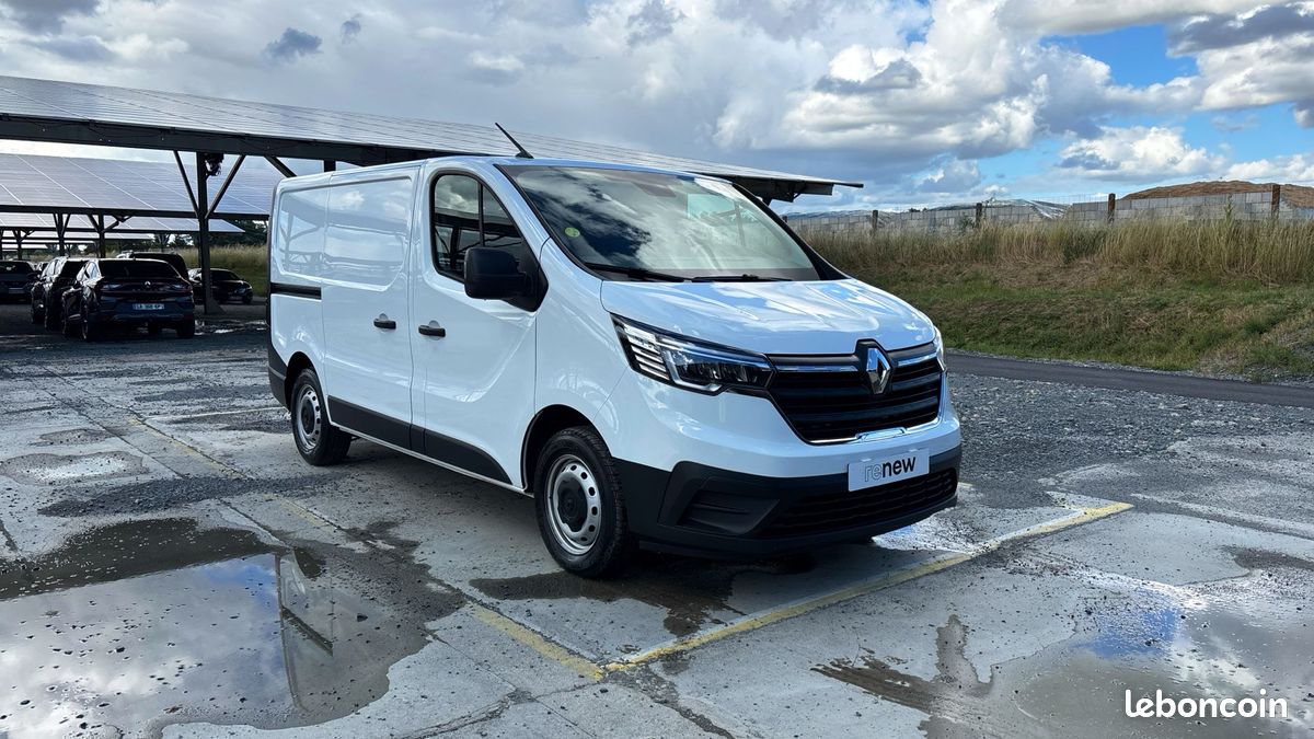 Renault trafic fg blue dci 130 l1h1 3t gsr2 advance (image 4)