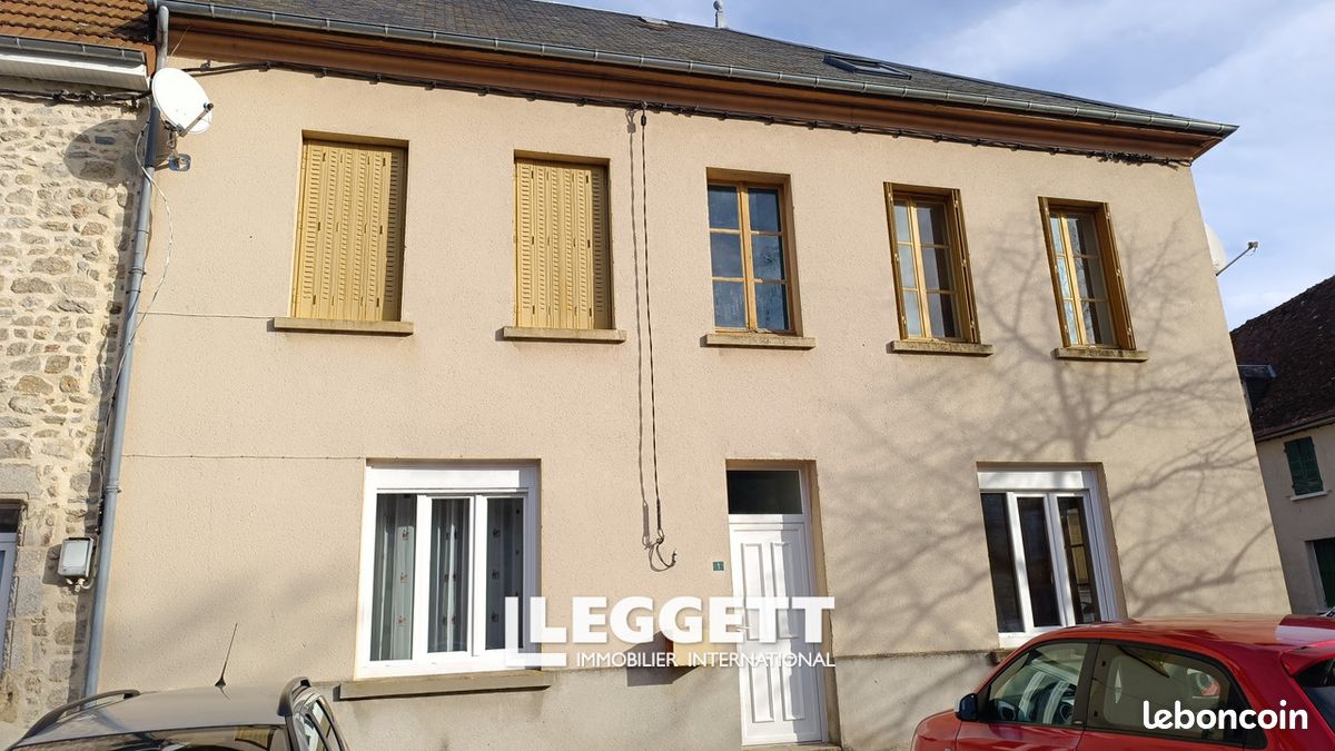 Maison 5 pièces 142 m² · à Auzances · 142 m² · 45 000 €