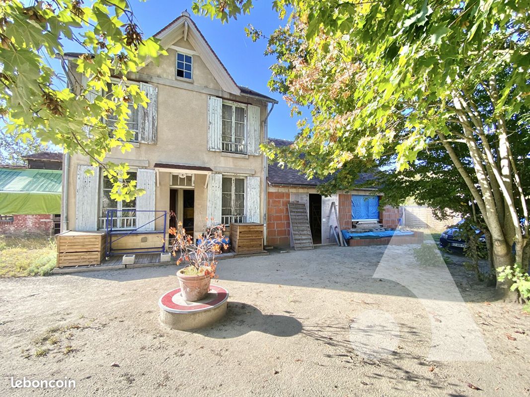 Maison 5 pièces 93 m² · à Lacroix-Saint-Ouen · 93 m² · 233 000 €