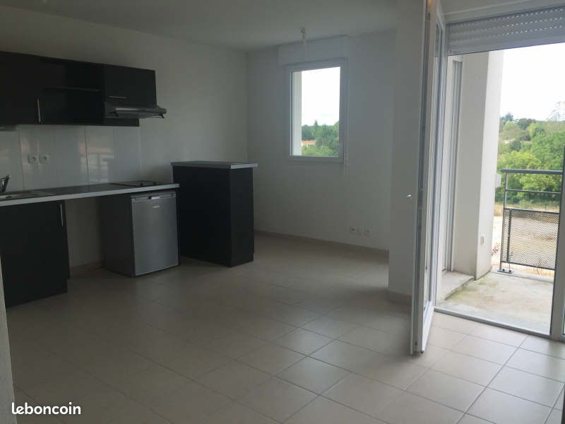 Appartement 1 pièce 30 m² · à Fléac · 30 m² · 380 €/mois