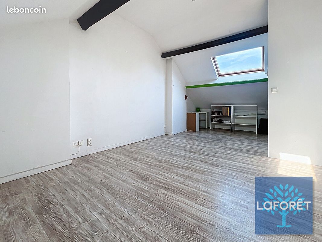 Maison a louer valenciennes - 5 pièce(s) - 112 m2 - Surfyn