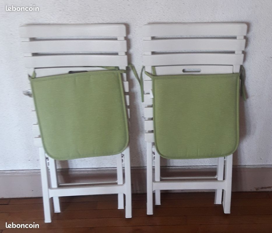 2 chaises pliantes avec coussins vert pomme (image 1)