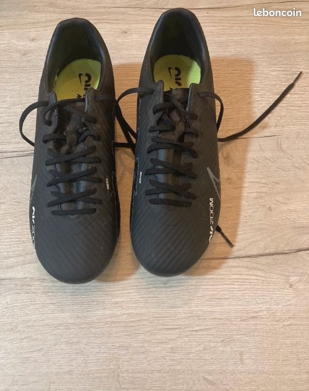 Crampons de foot nike mercurial (image 4)