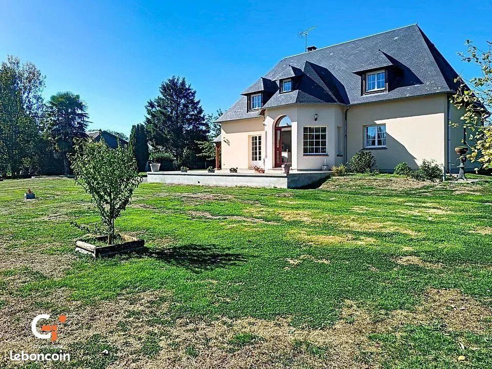 Maison 8 pièces 202 m² · à Pont-Audemer · 202 m² · 335 000 €