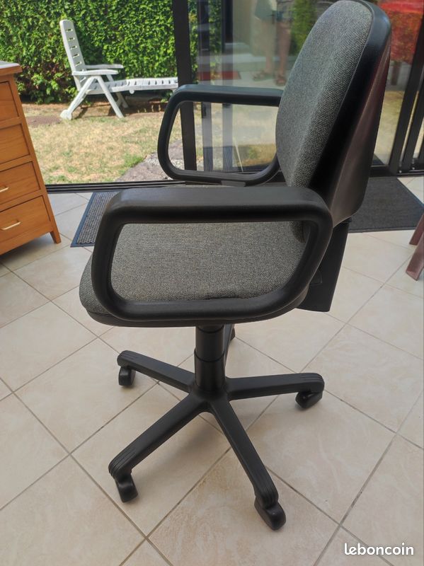Fauteuil de bureau reglable (image 2)