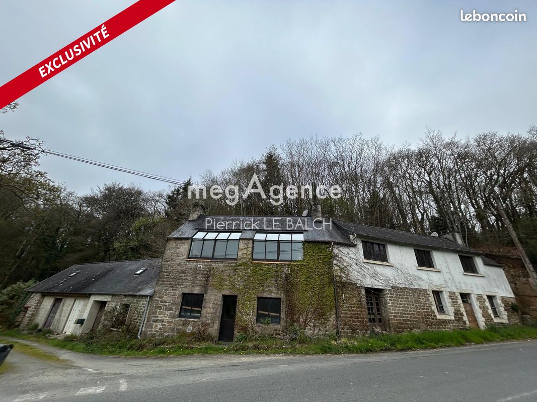 Maison 6 pièces 215 m² · à Le Vieux-Marché · 215 m² · 118 000 €