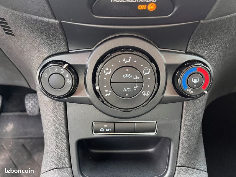 Ford FIESTA 1.0 ECOBOOST 100CH STOP&START TITANIUM 5P (image 13)