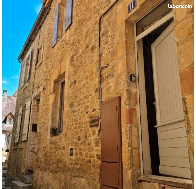 Maison 4 pièces 110 m² · à Sarlat-la-Canéda · 110 m² · 227 000 €