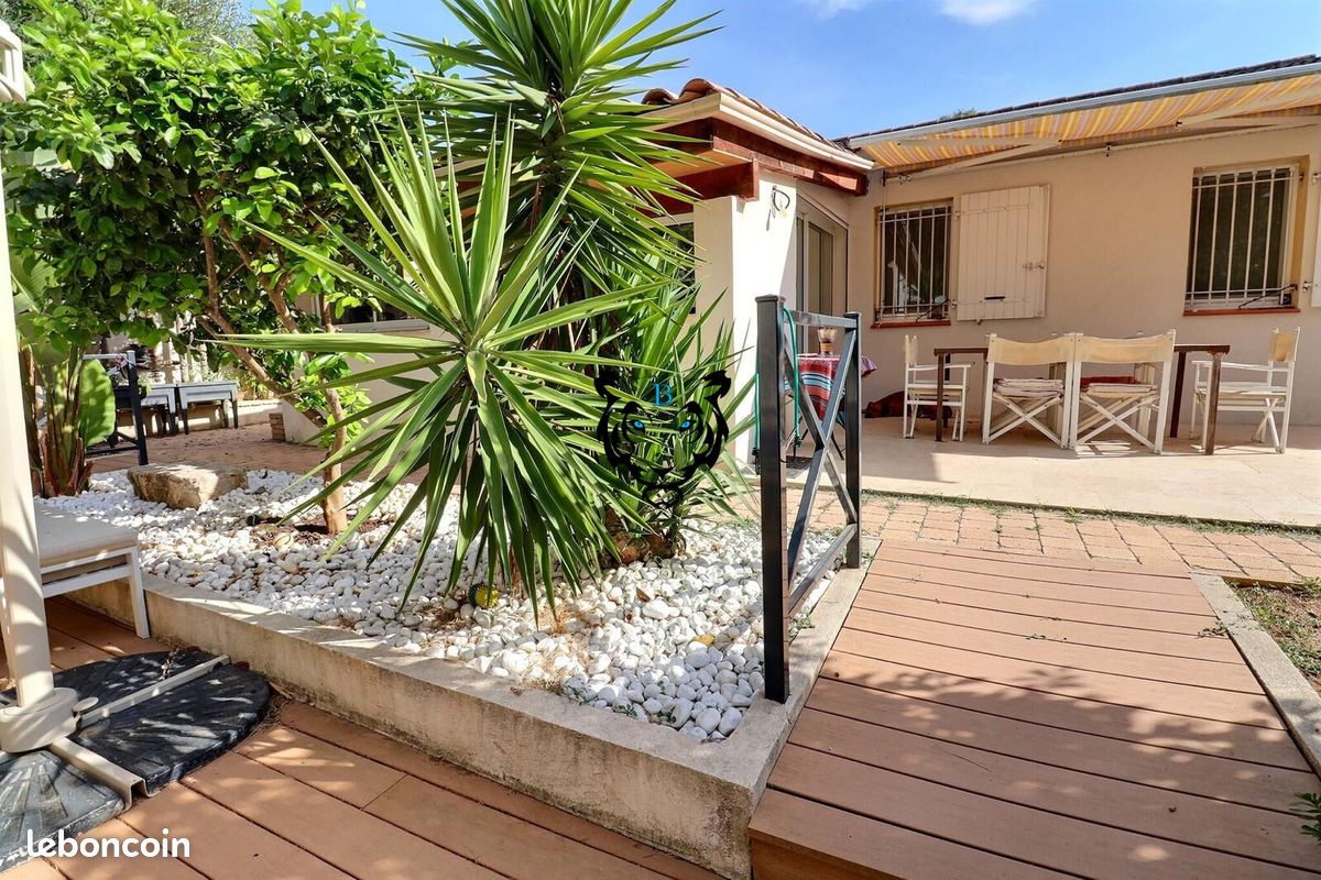 Maison 5 pièces 78 m² · à Fréjus · 78 m² · 549 000 €