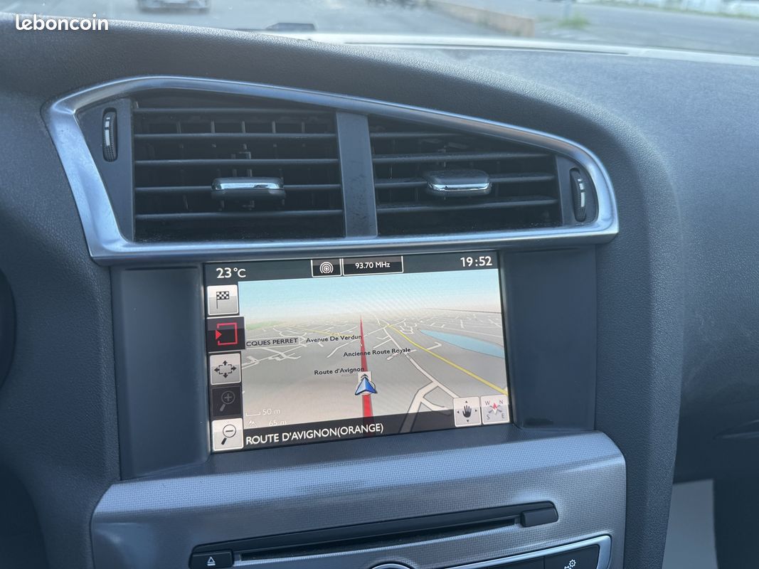 Citroen C4 BLUEHDI 120CH FEEL S&S (image 22)