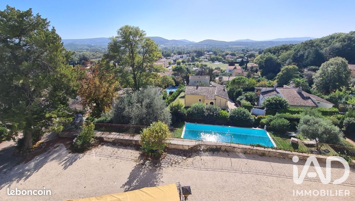 Appartement 3 pièces 70 m² · à Montboucher-sur-Jabron · 70 m² · 220 000 €