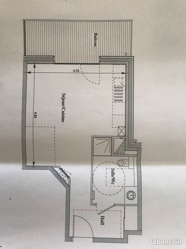 Appartement 1 pièce 36 m² · à Tassin-la-Demi-Lune · 36 m² · 690 €
