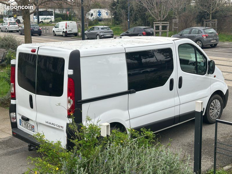 Opel Vivaro 2.0 CDTi / ETAT NEUF / Moteur Neuf (image 2)