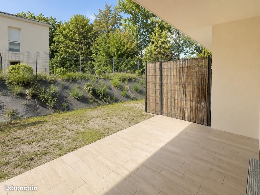 Appartement 3 pièces 64 m² · à Lormont · 64 m² · 854 €