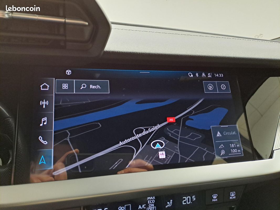 AUDI A3 Sportback 35 TFSI Mild Hybrid 150 S tronic 7 S Line (image 12)