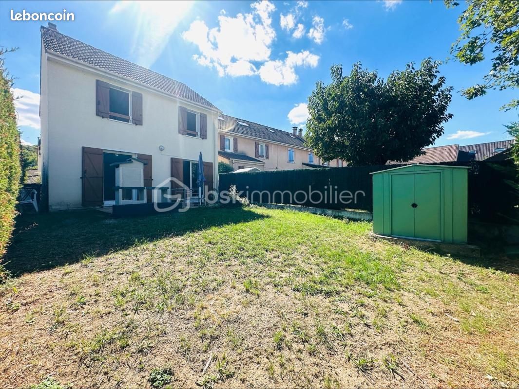 Maison 4 pièces 91 m² · à Aubergenville · 91 m² · 300 000 €