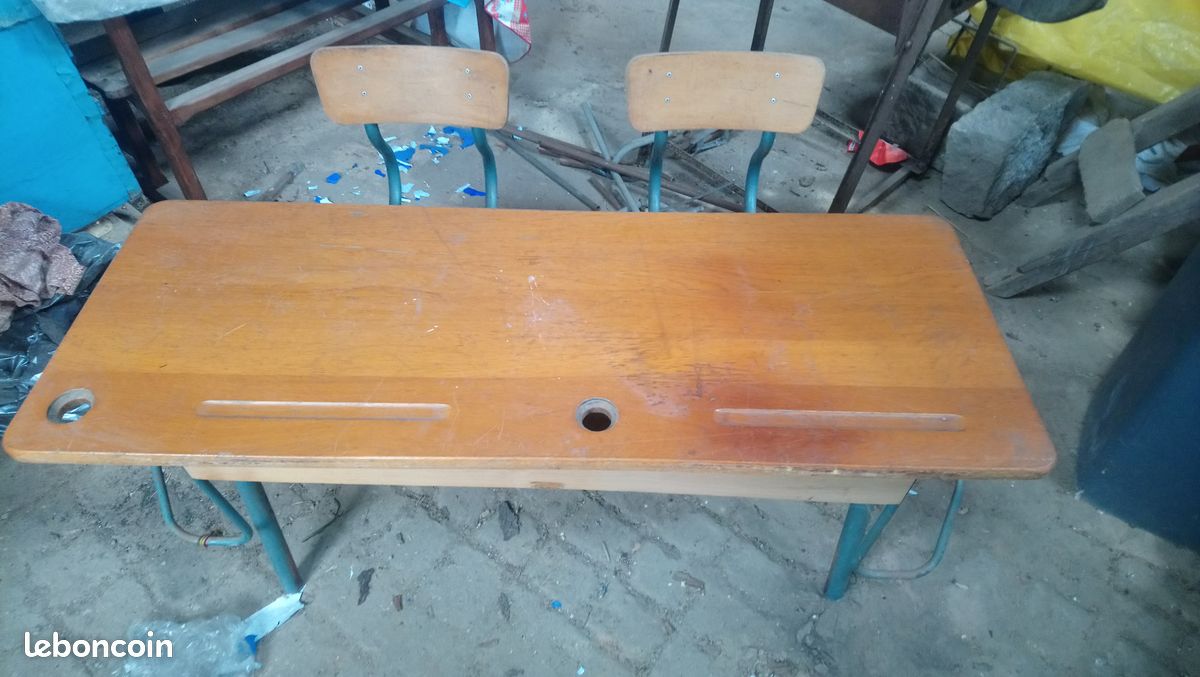 Ancien banc d'école (image 1)