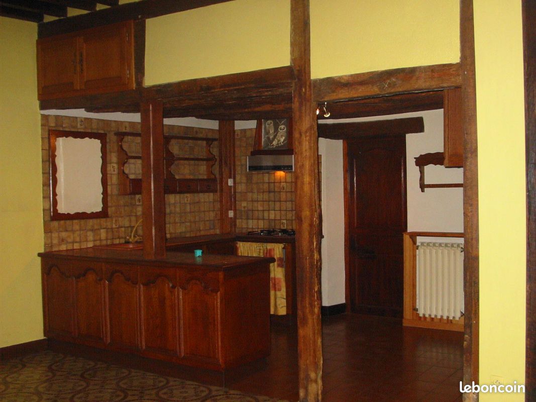 Maison 4 pièces 98 m² · à Saint-Amand-en-Puisaye · 98 m² · 610 €/mois
