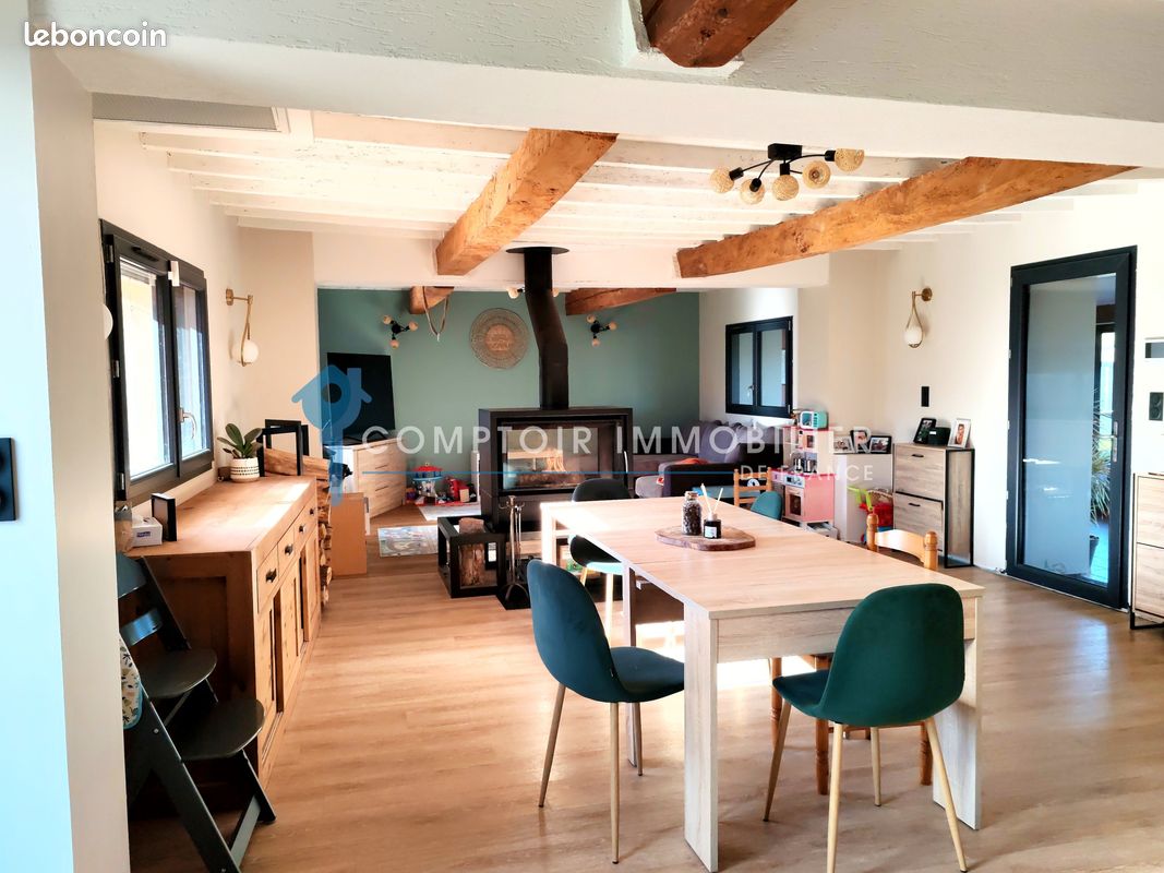Maison 6 pièces 218 m² · à Saint-Félix-Lauragais · 218 m² · 399 000 €