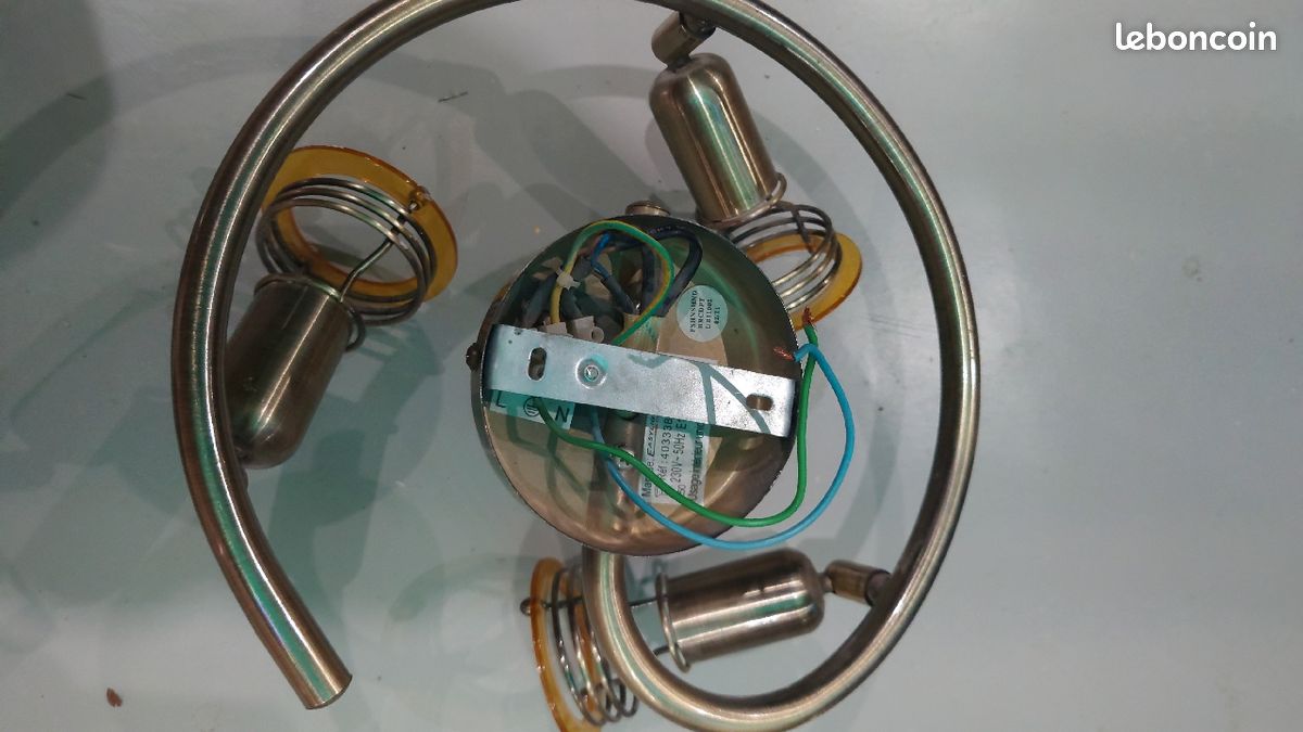 Lustre 3 spots (image 2)