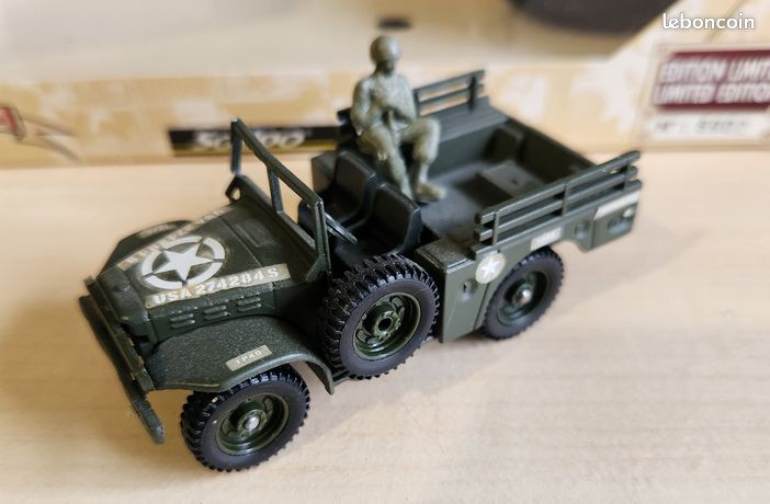Solido militaire le dodge 4x4 M6x37 neuf avec accessoires 128