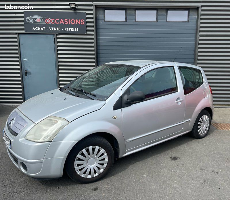 Renault clio 2 ( phase 2 ) 1.2 i 75 ch (image 5)