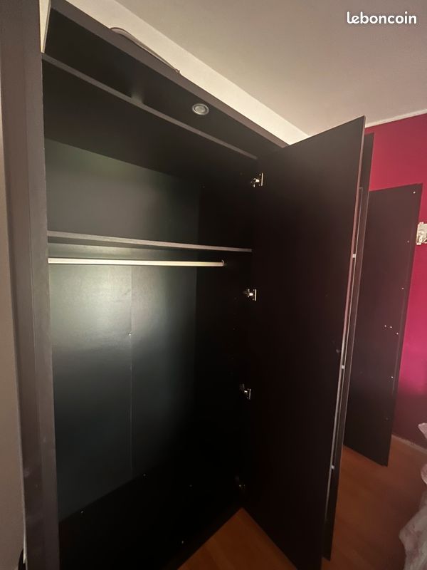 Grand meuble noir avec miroir et LED (image 7)