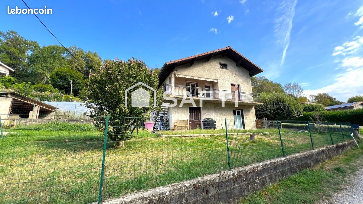 Maison 5 pièces 133 m² · à Tullins · 133 m² · 338 000 €
