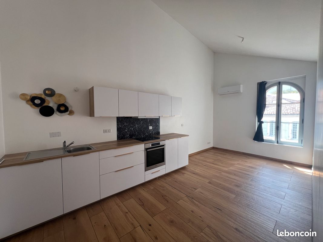 Appartement 2 pièces 45 m² · à Saintes · 45 m² · 580 €/mois