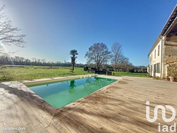 Maison 5 pièces 207 m²