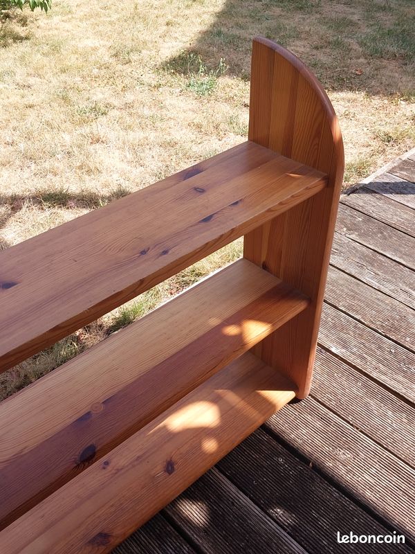 Etagere en pin (image 1)