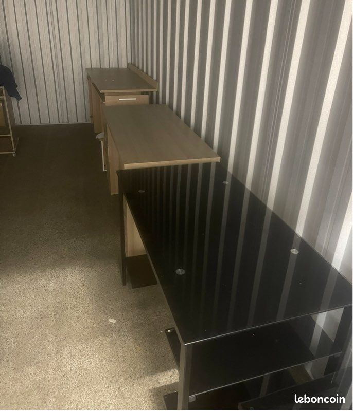 Vds bureau noire en verre (image 3)
