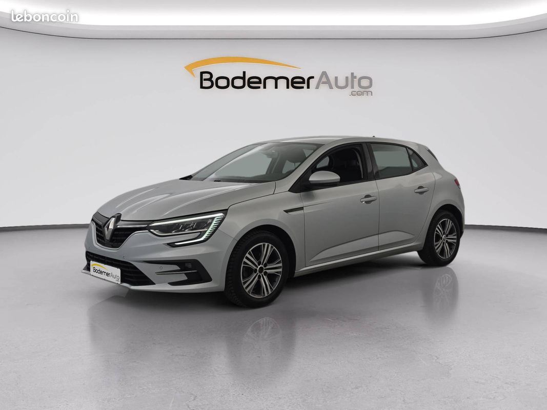 RENAULT Megane IV Berline TCe 140 Evolution (image 1)