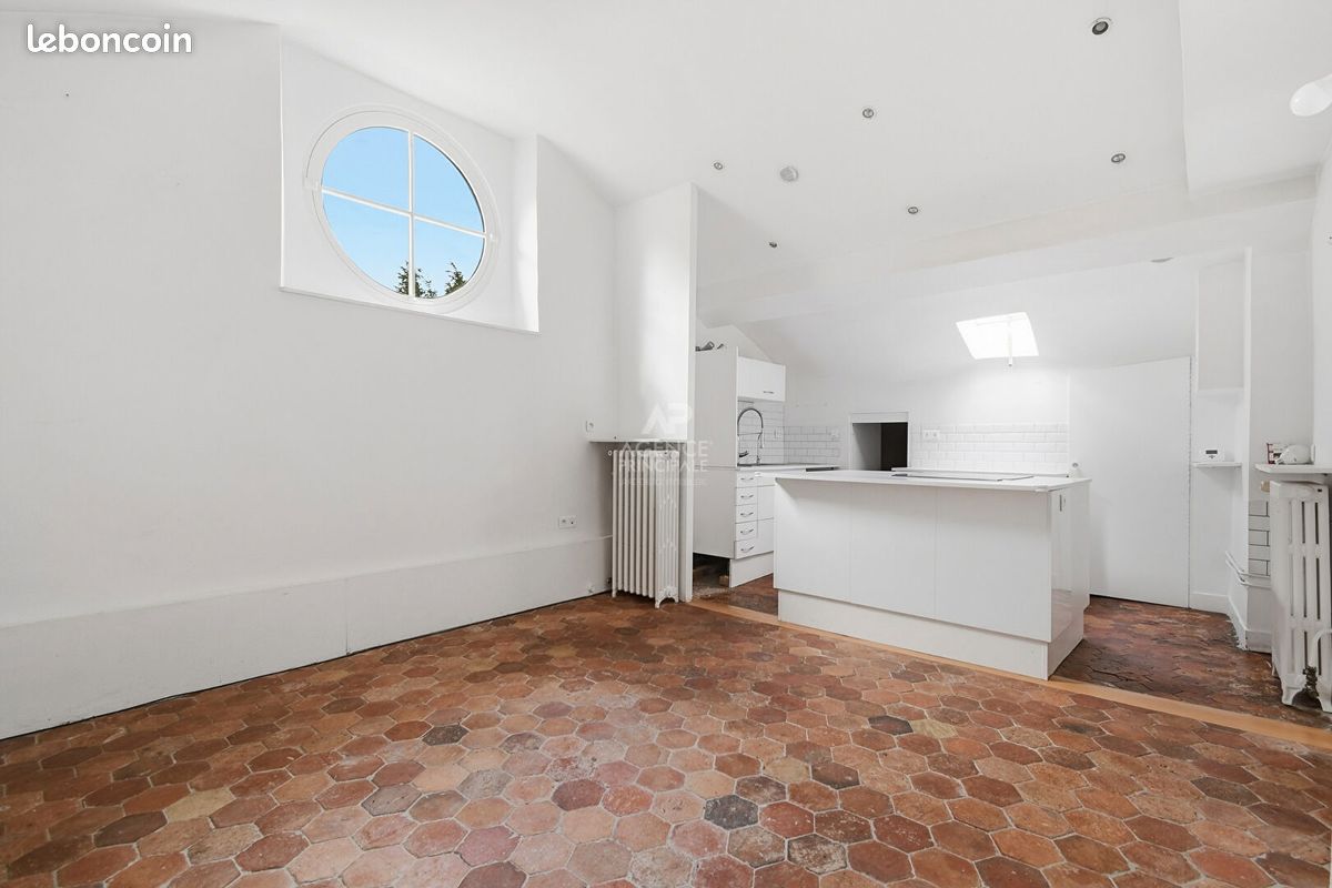 Appartement 4 pièces 87 m² · à Saint-Germain-en-Laye · 87 m² · 740 000 €