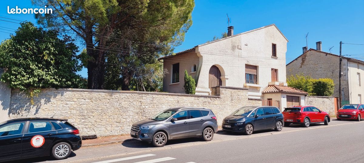 Maison 6 pièces 129 m² · à Ruffec · 129 m² · 124 000 €